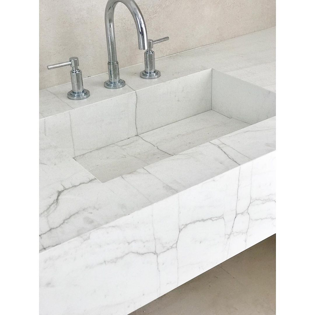 Cuarcita – Mont Blanc — el material en un ambiente