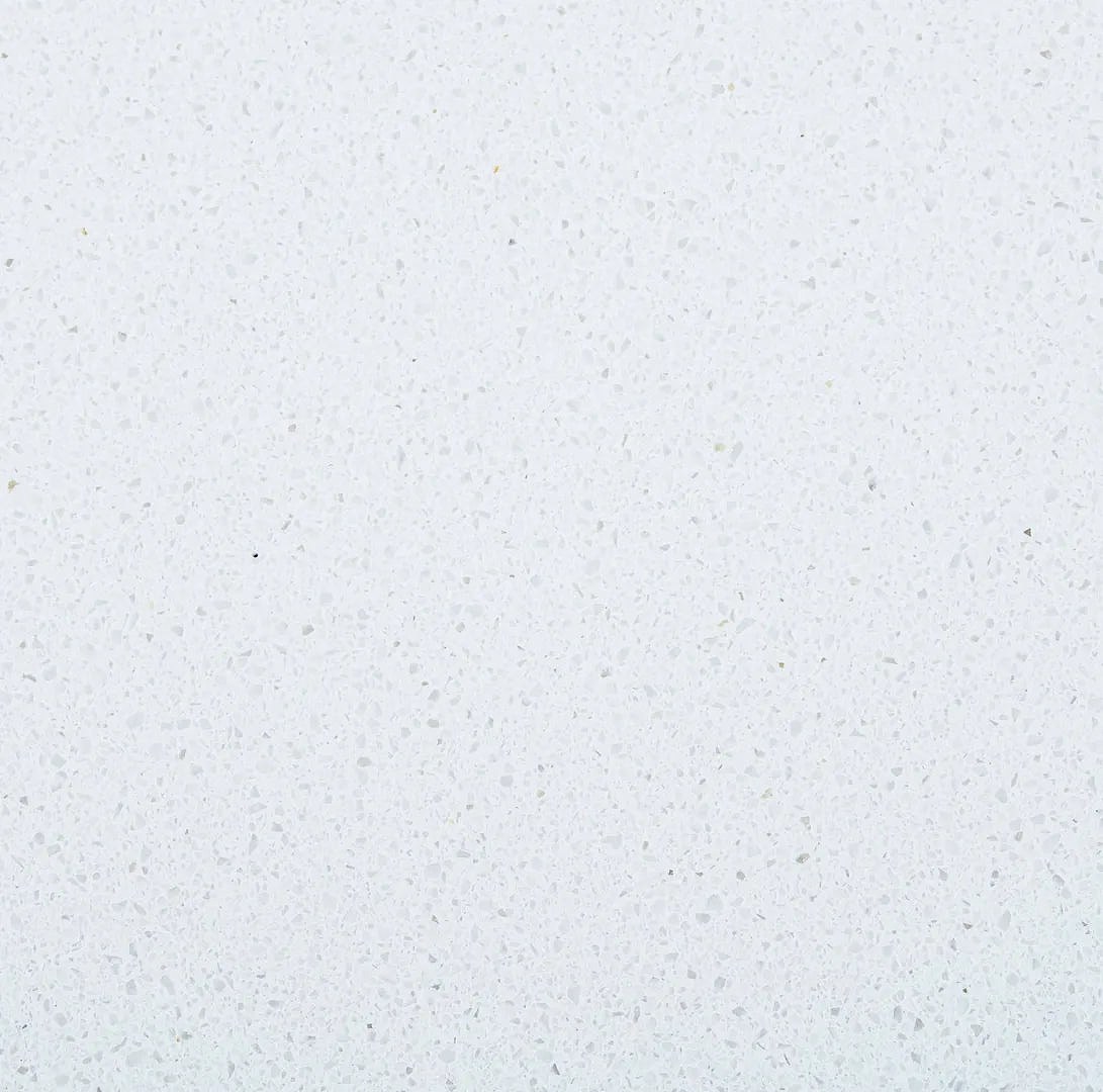 Purastone – Blanco Cana — el material en un ambiente