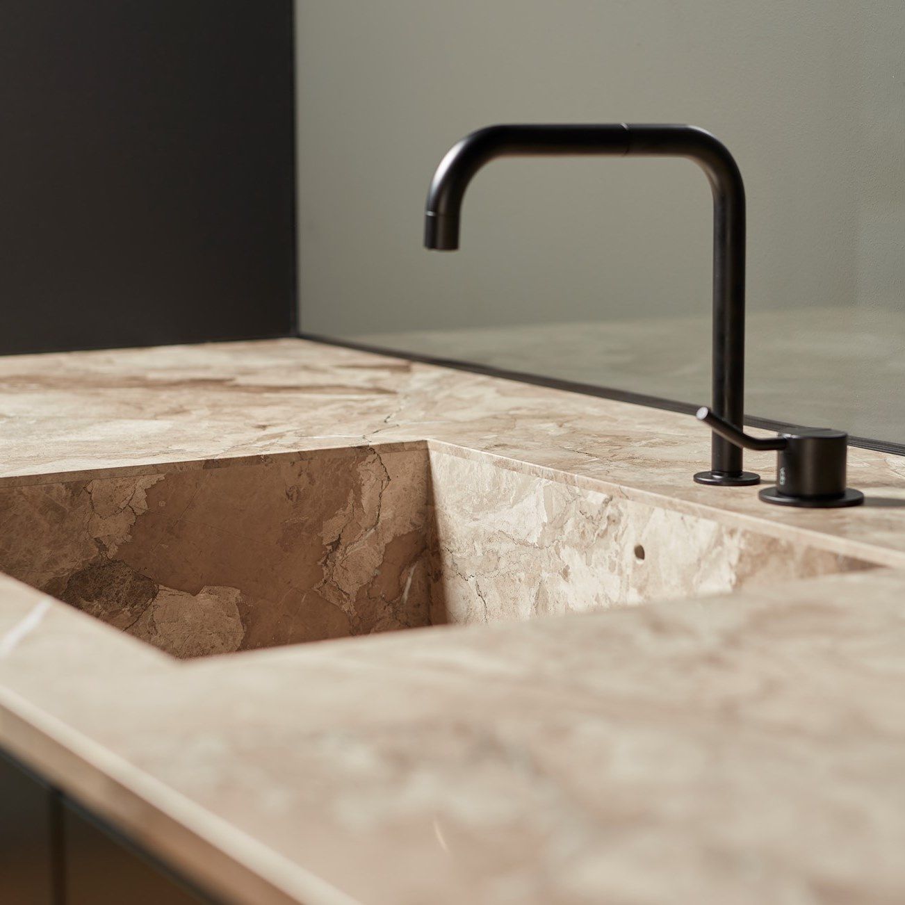 Purastone prima – Camouflage — el material en un ambiente