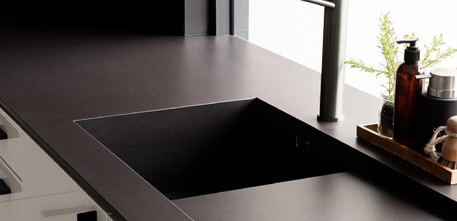 Neolith – Nero — Mármol