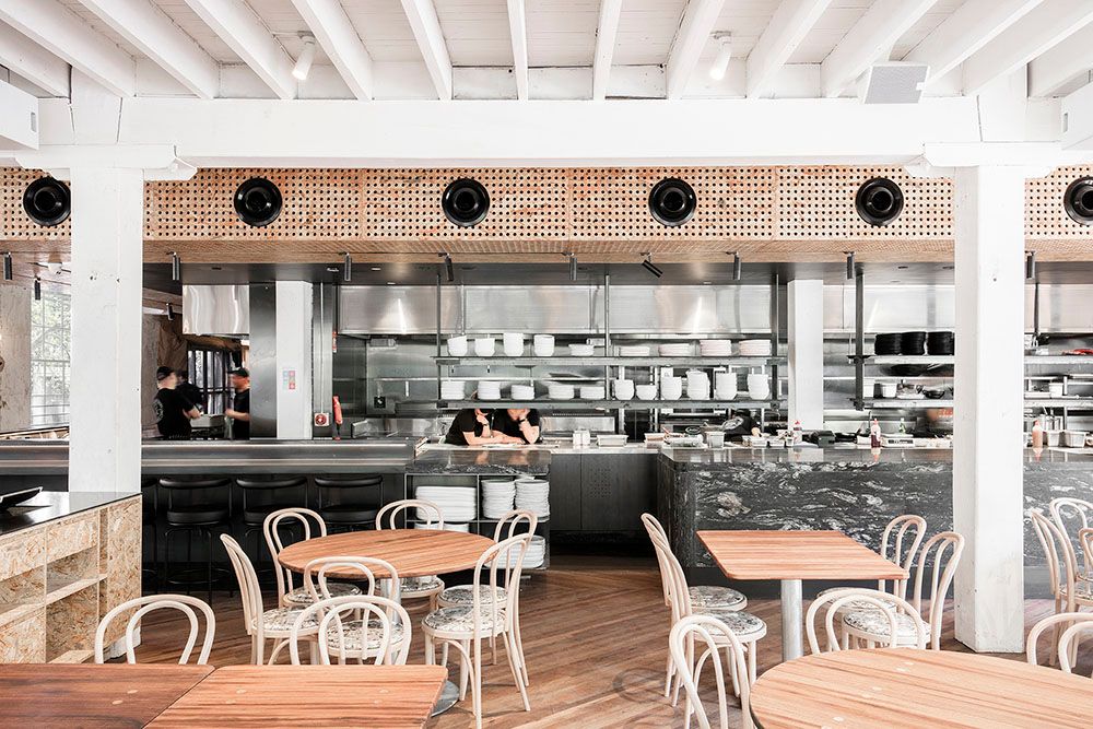 Granito – Black Cosmic — el material en un ambiente