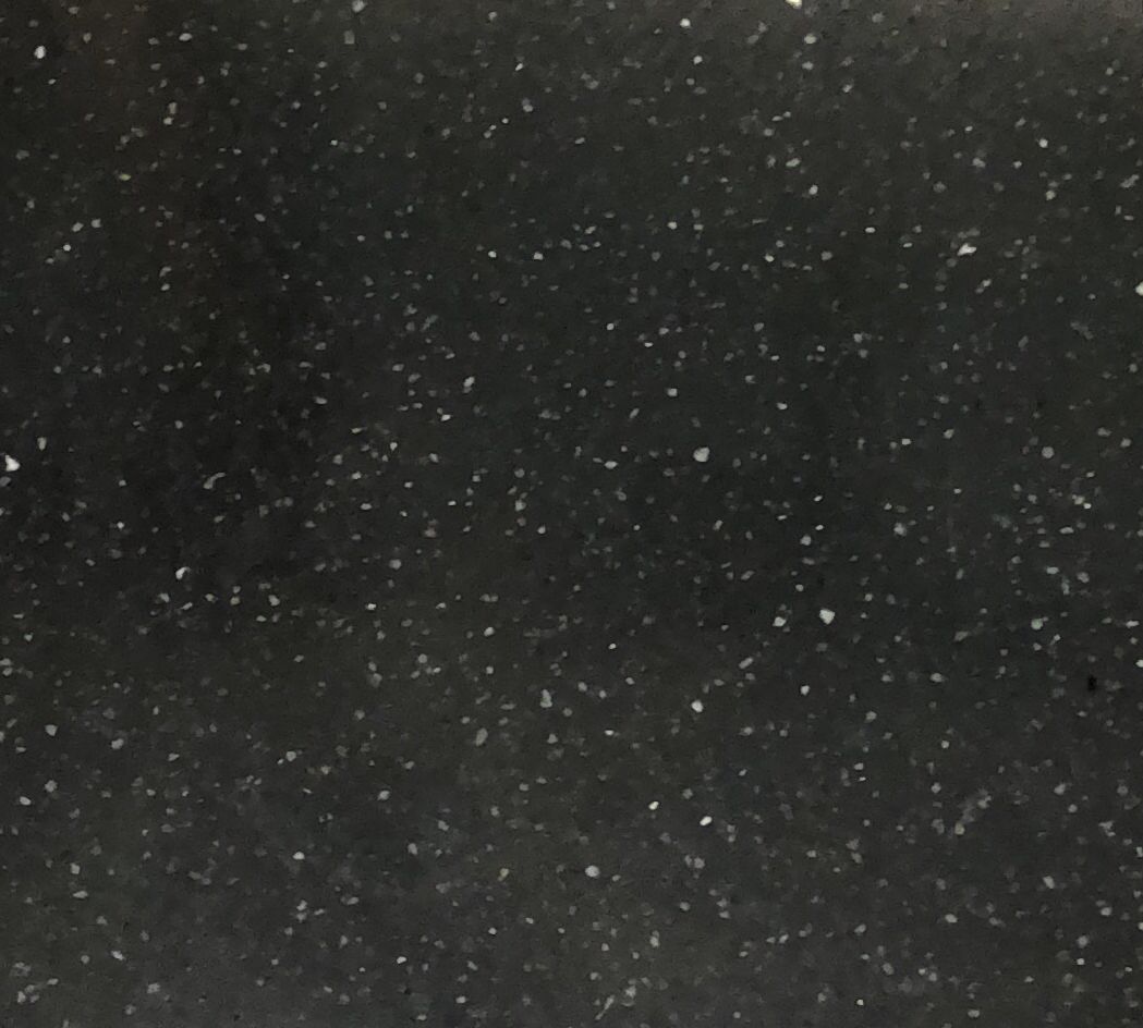 Purastone – Negro Betún — el material en un ambiente