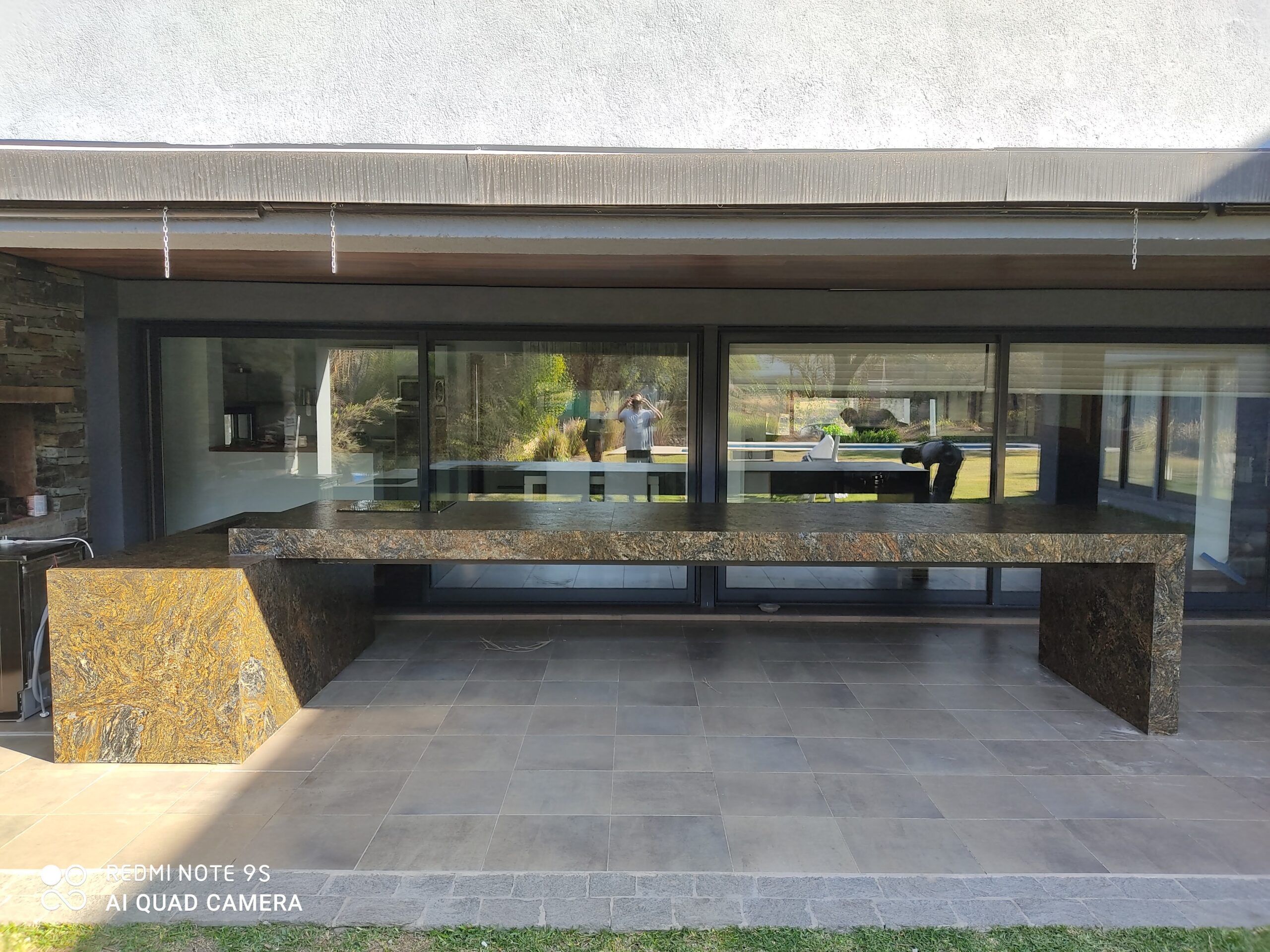 Granito – Black Cosmic — detalle de la veta
