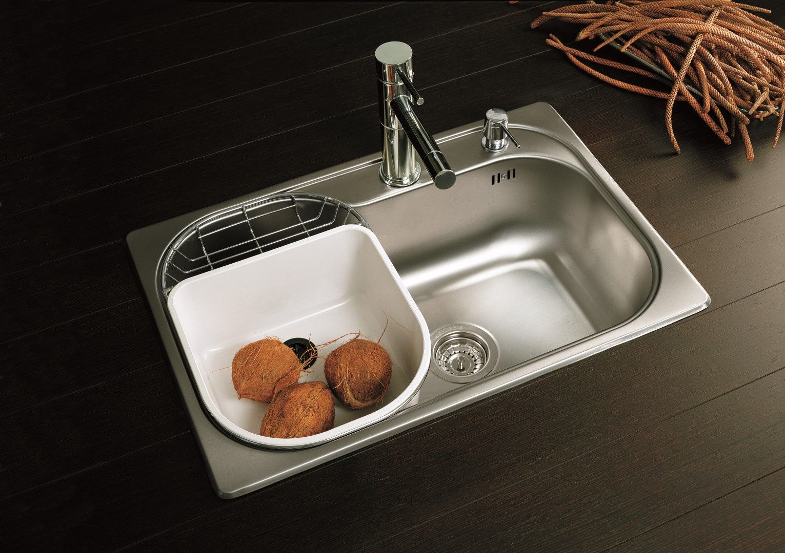 Modelo Luxor Compact SI71 A — Johnson Acero