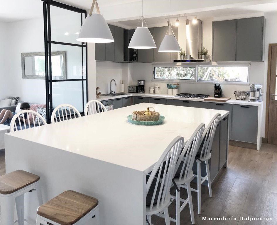 Purastone – Blanco Icon — el material en un ambiente