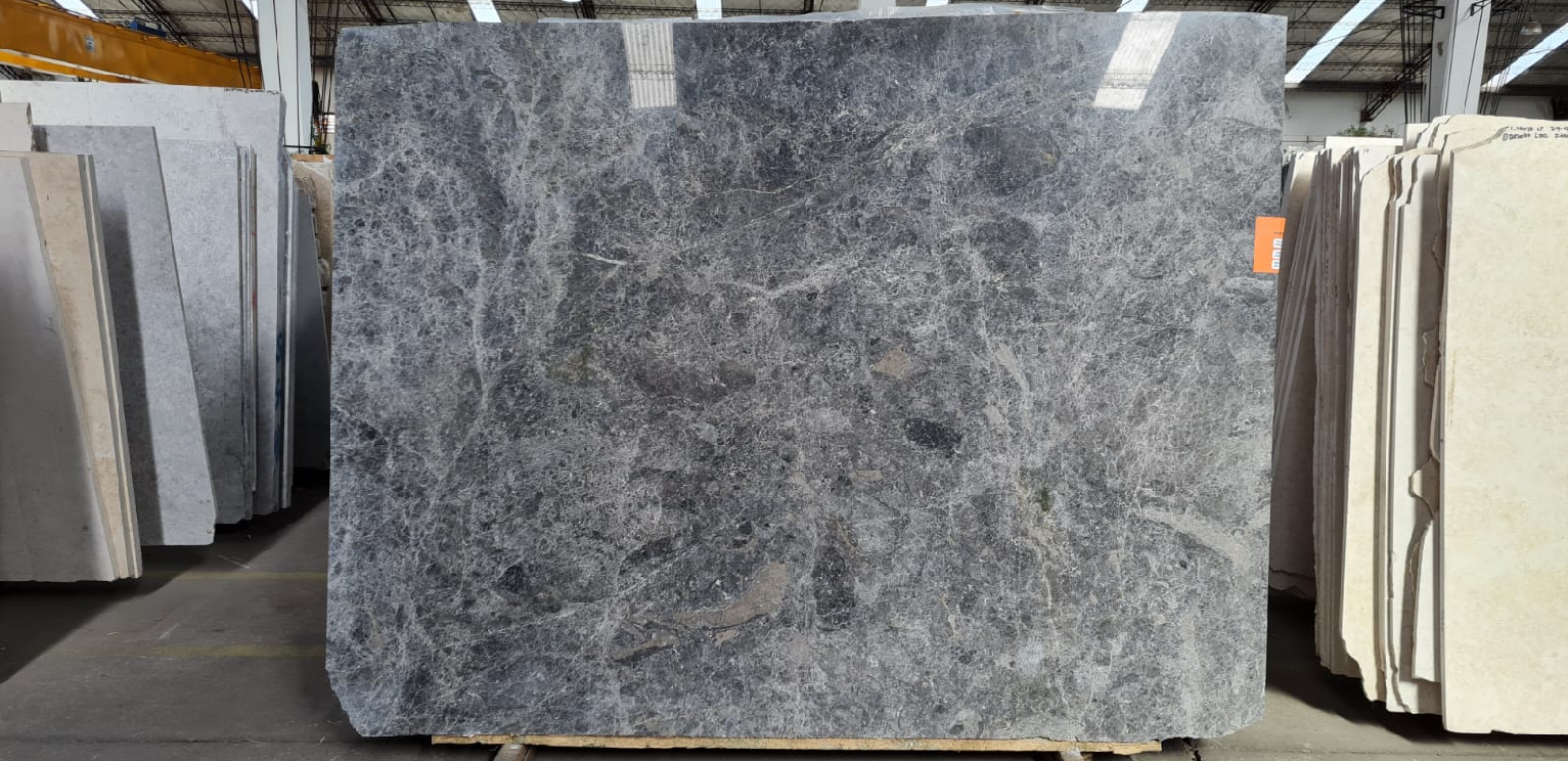 Mármol – TUNDRA BLACK — Mármol