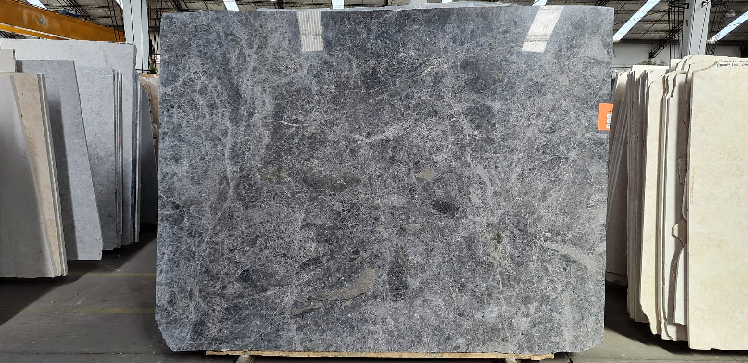 Mármol – TUNDRA BLACK — Mármol