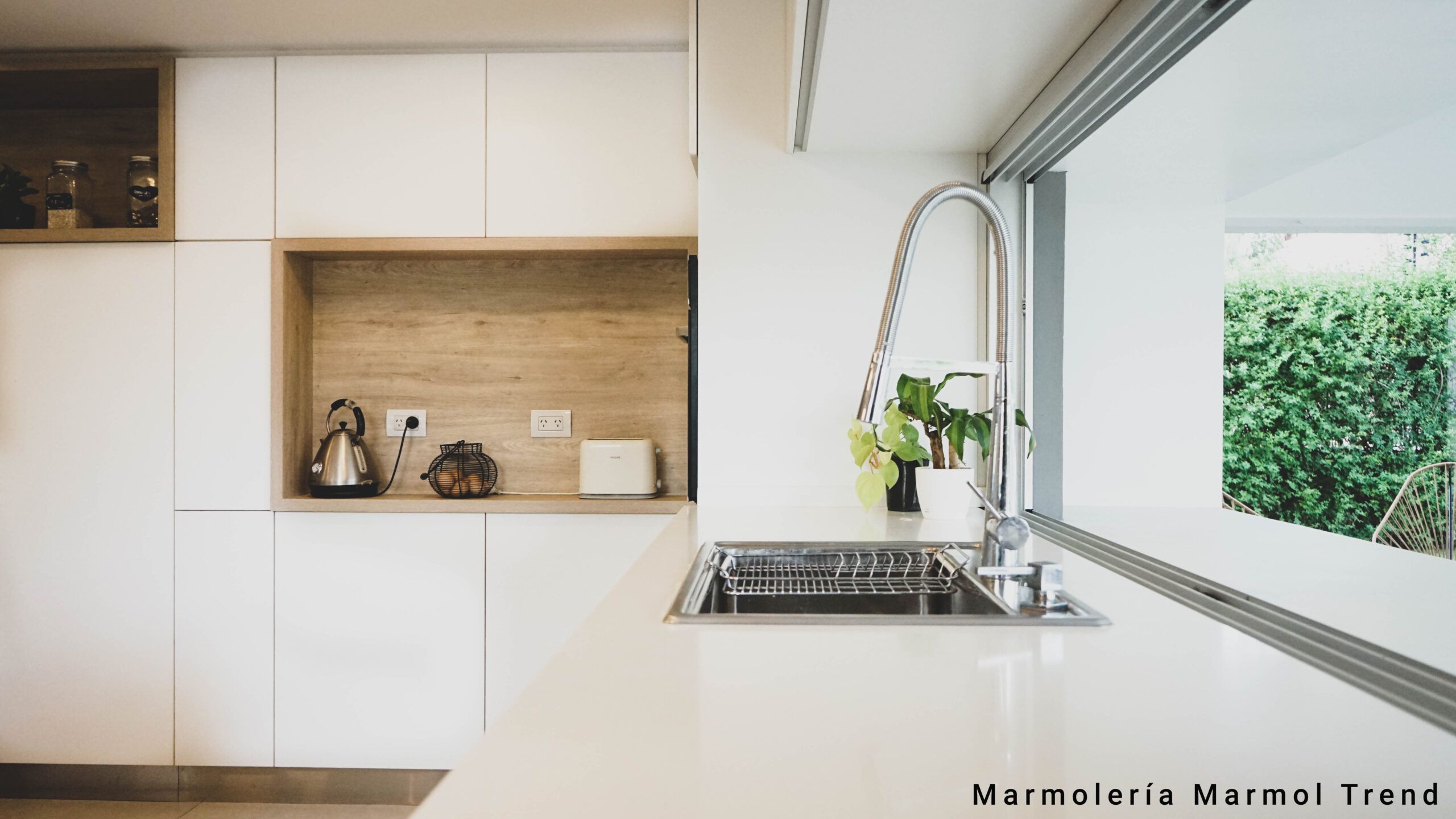 Purastone – Blanco Nube — el material en un ambiente