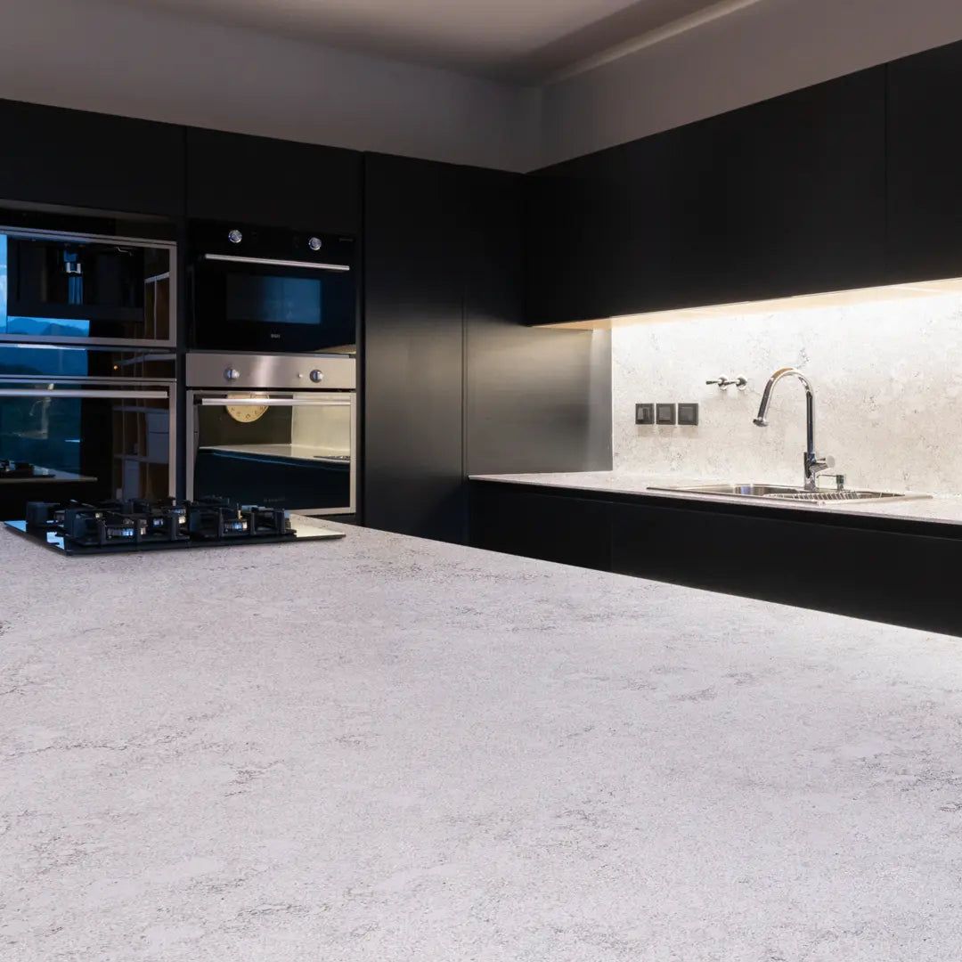 Purastone – Concrete — el material en un ambiente