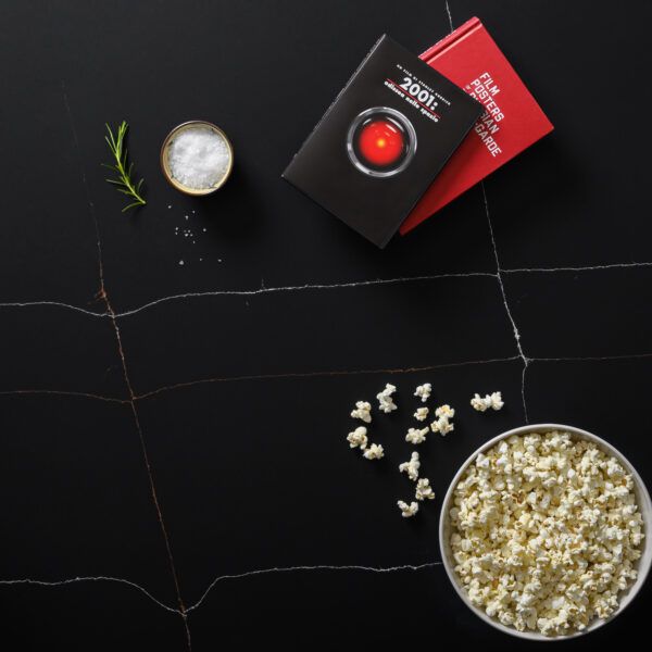 Purastone – Noir — el material en un ambiente
