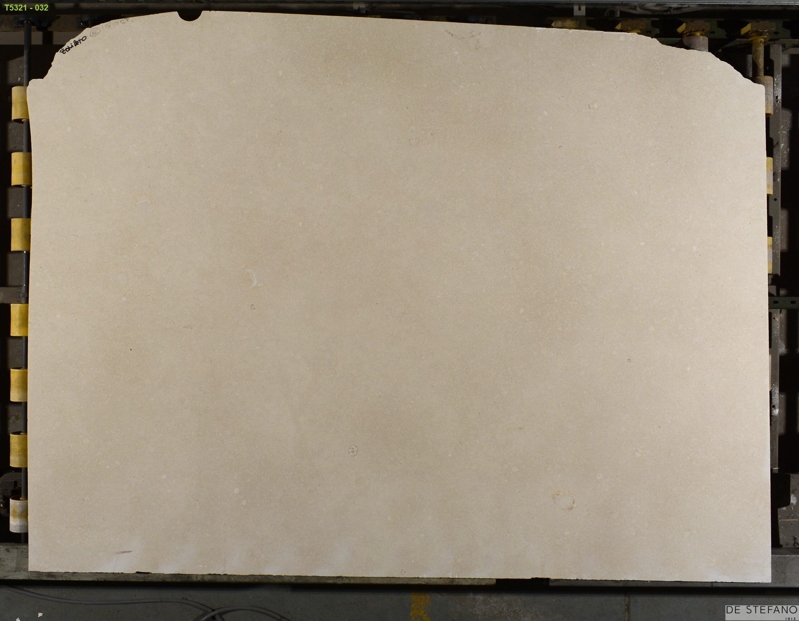 Mármol – Beige Sahara — placa entera