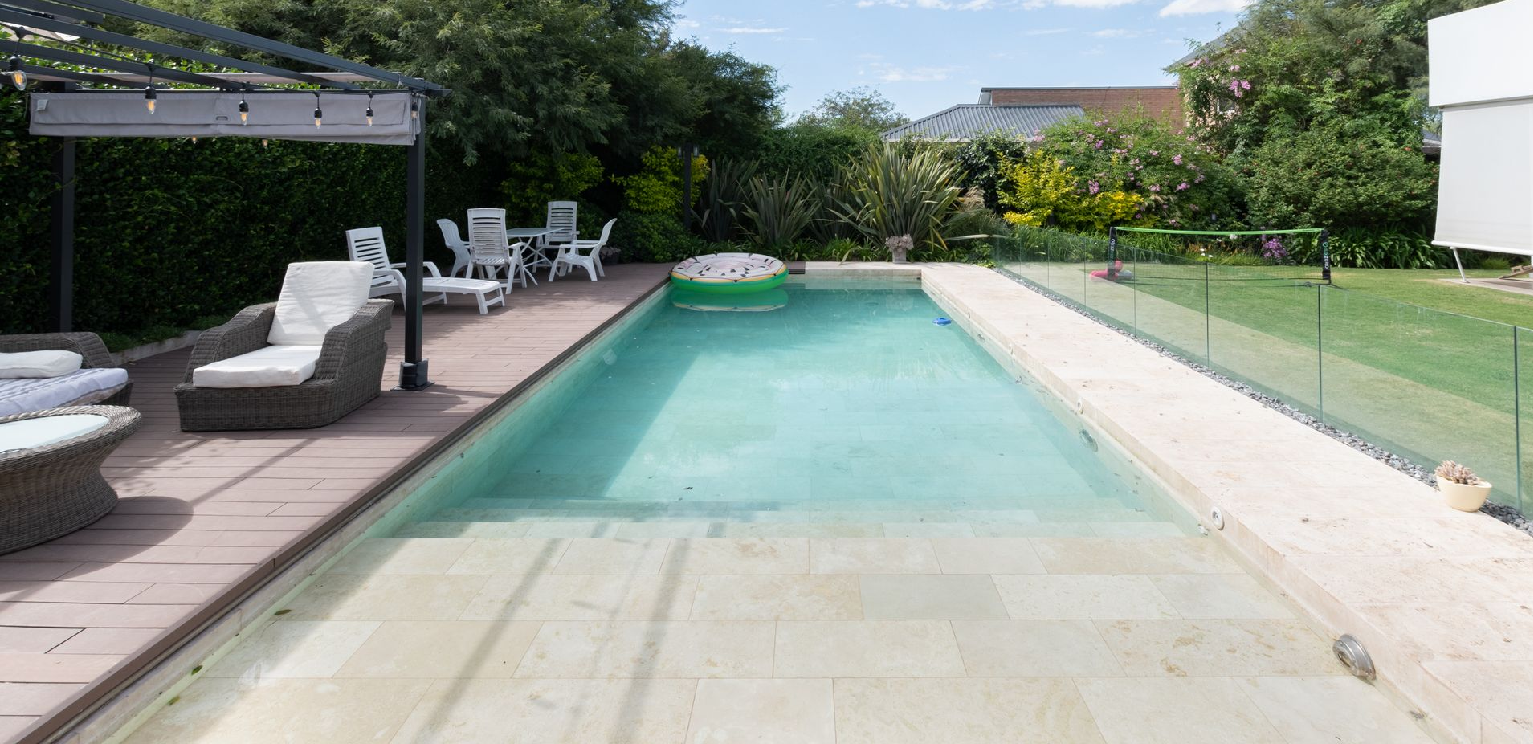 Travertino Clásico Al Agua — Travertino
