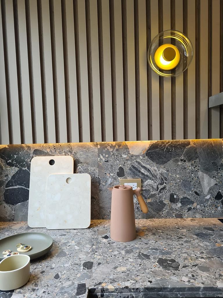 Granito – Piedra Ceppo Toscano — el material en un ambiente