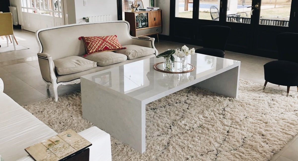 Mesa Neolith Carrara — Mármol