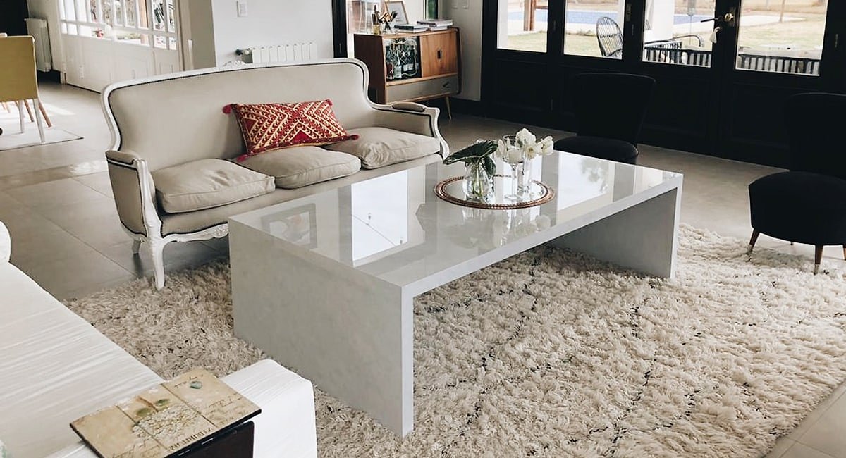 Mesa Neolith Carrara — Mármol