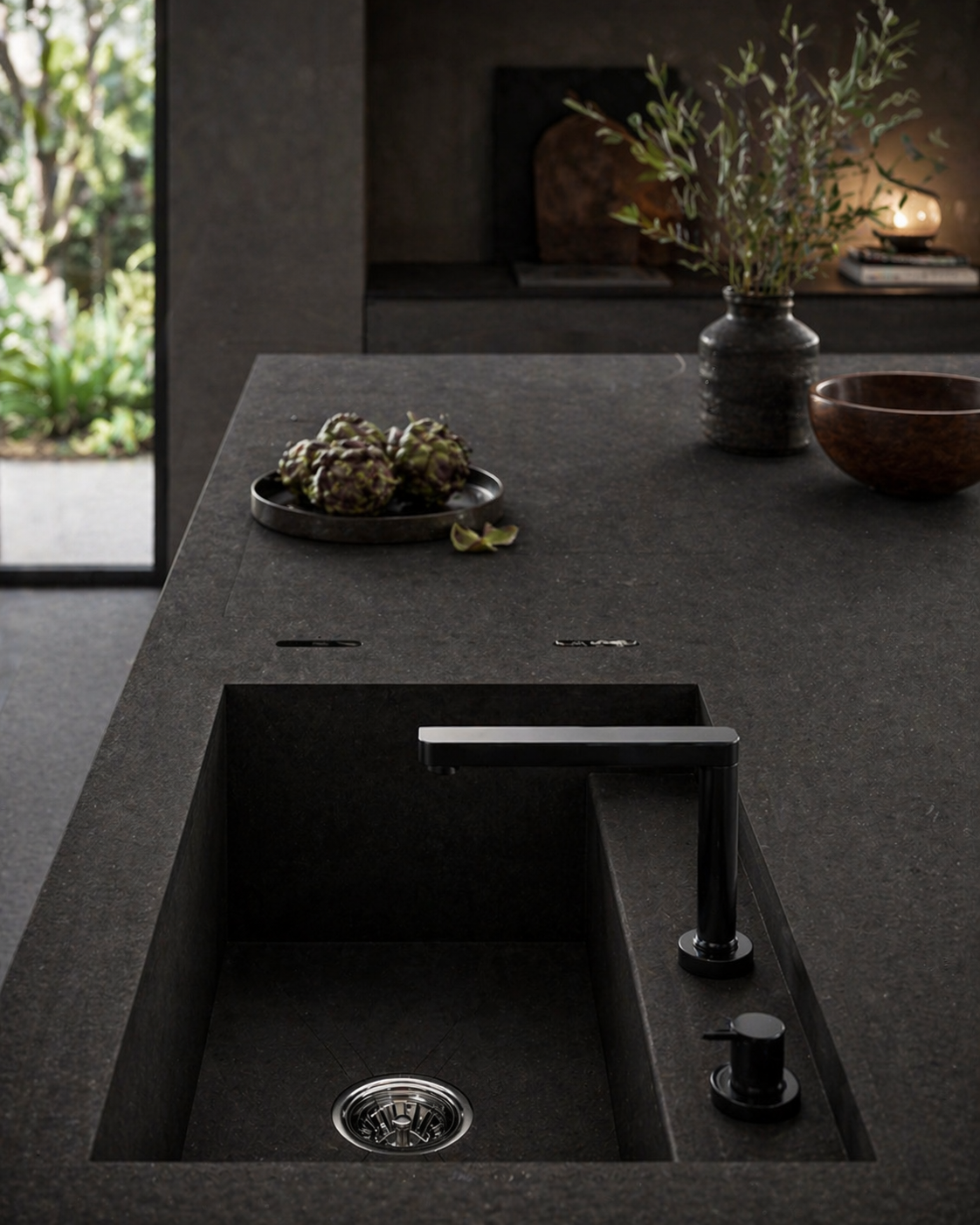 Purastone prima – Lava Black — el material en un ambiente