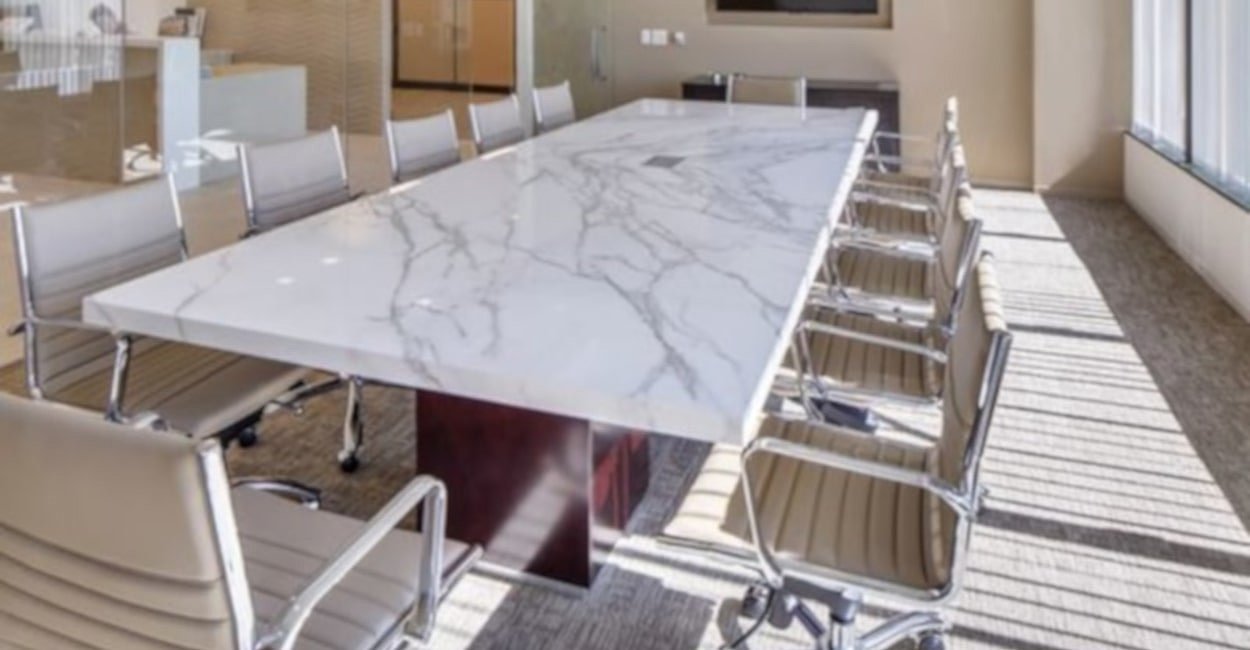 Mesa Neolith Estatuario — Mármol