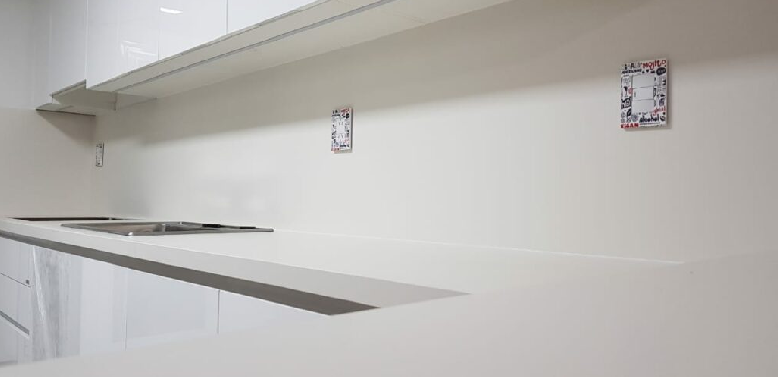Neolith – Artic White — Mármol
