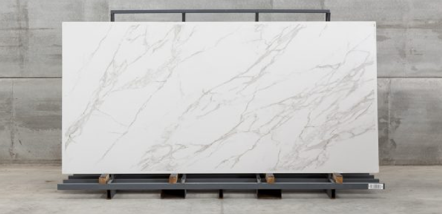 Neolith – Calacatta C01R — Mármol