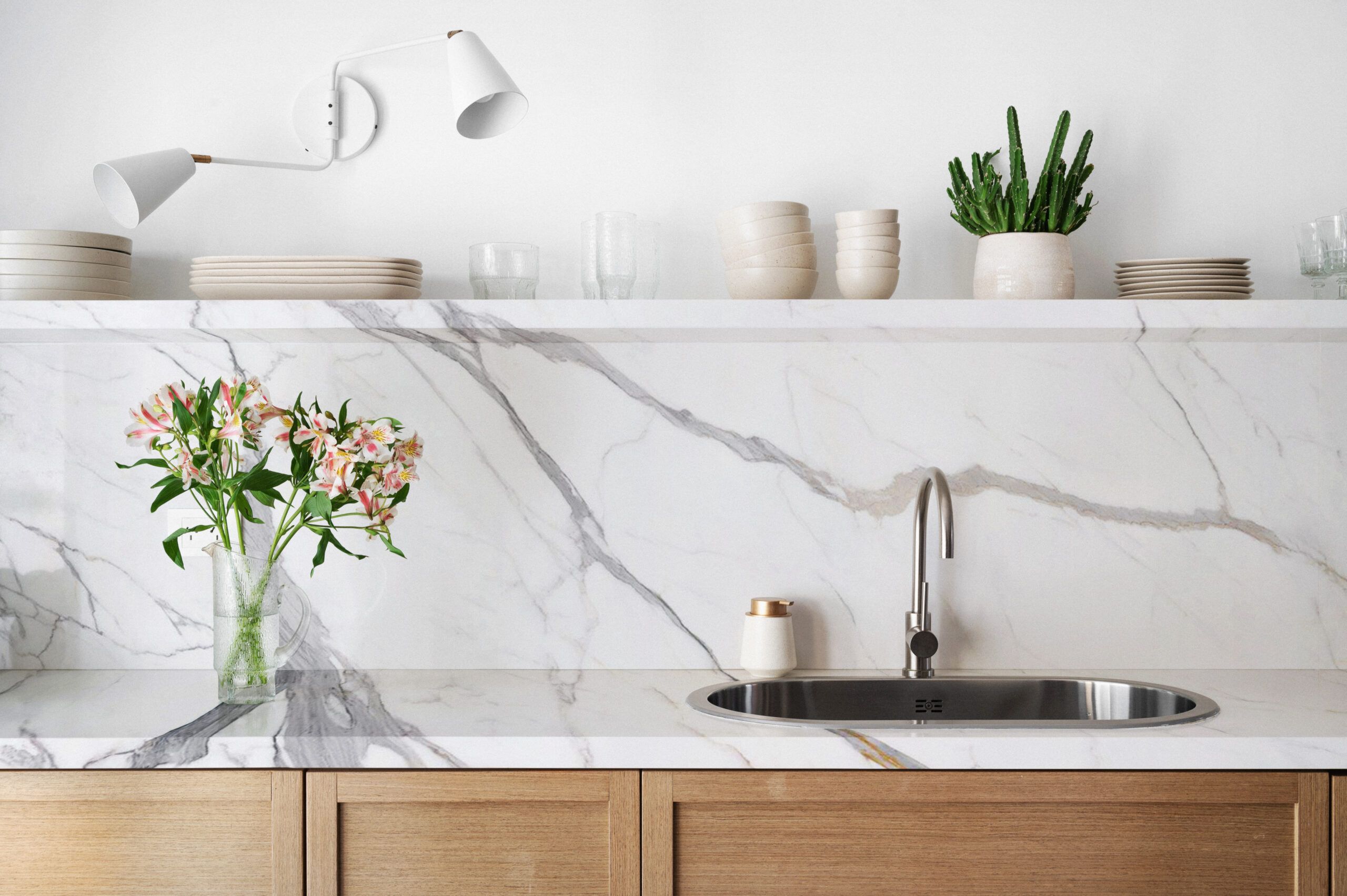 Purastone prima – Calacatta Borghini — el material en un ambiente