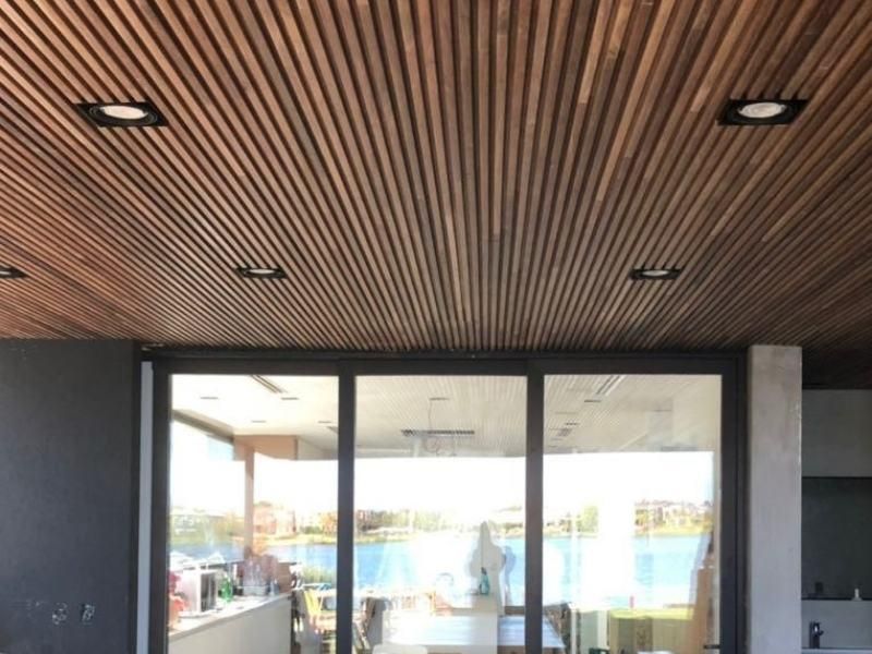 Revestimiento de madera Breeze Sucupira — Indusparquet