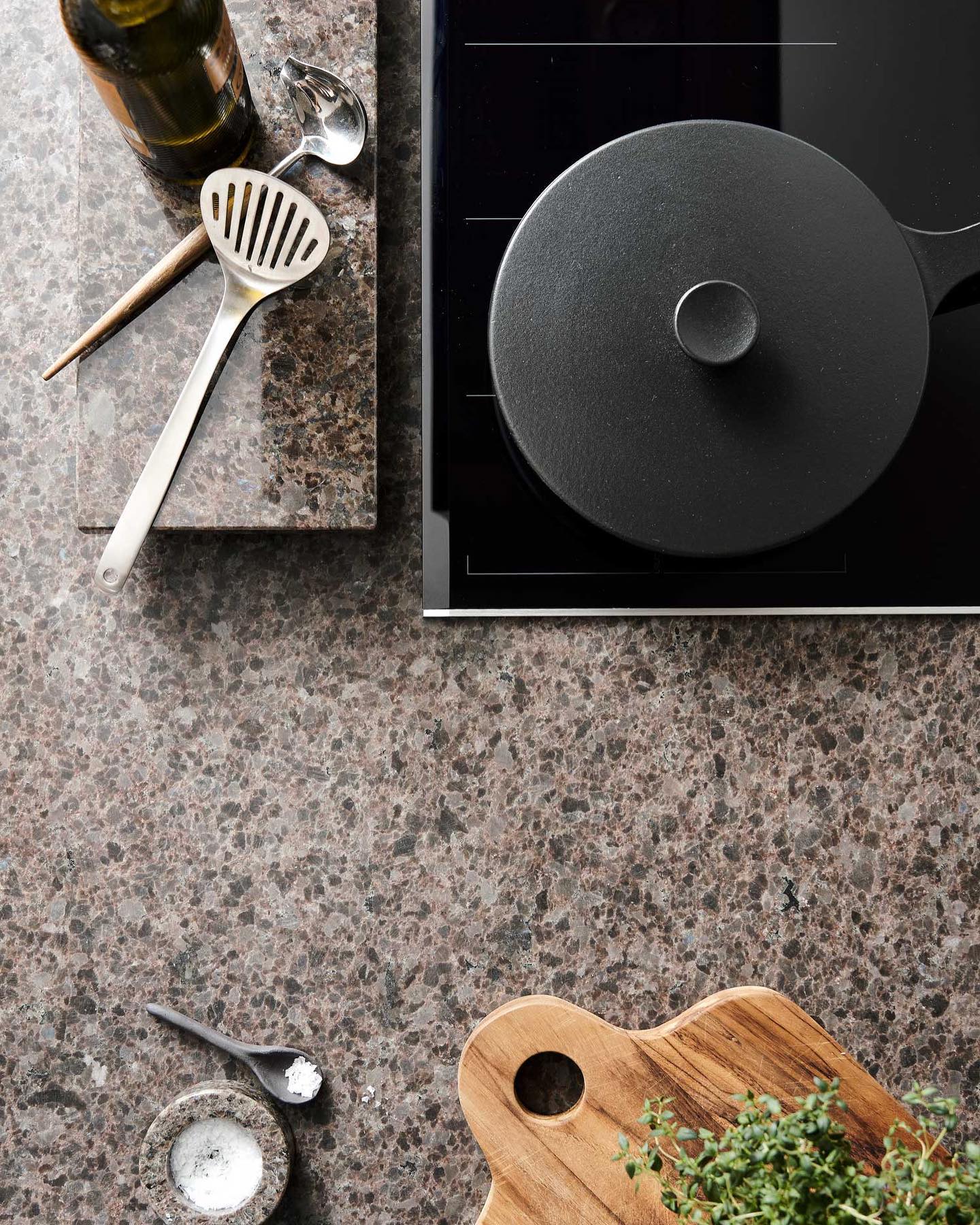 Granito – Lundhs Antique — el material en un ambiente