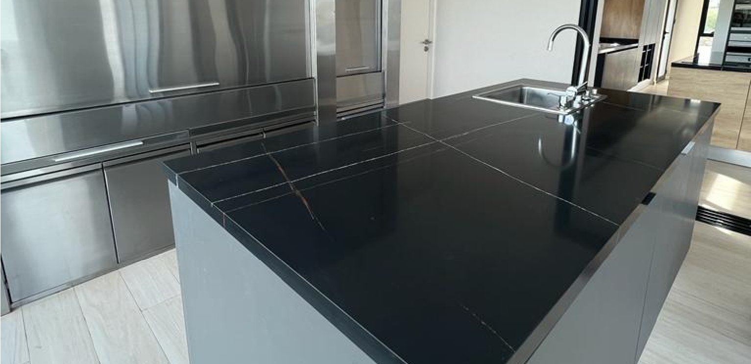 Purastone – Noir — Mármol