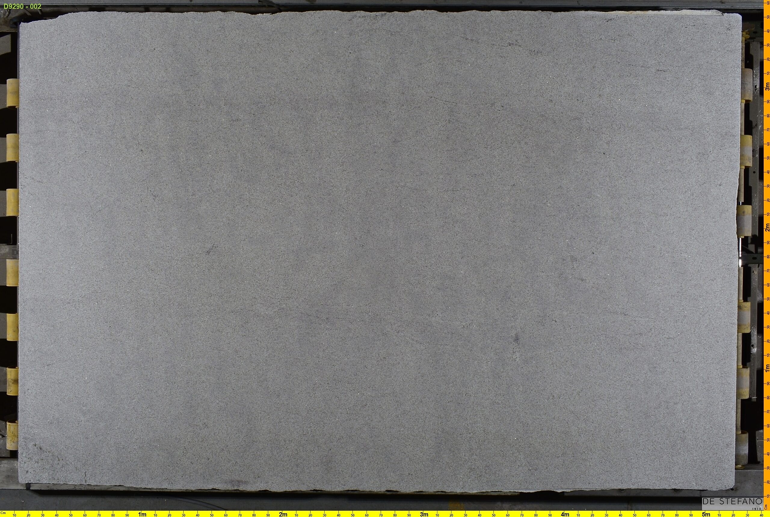 Granito – Kashmir White — el material en un ambiente