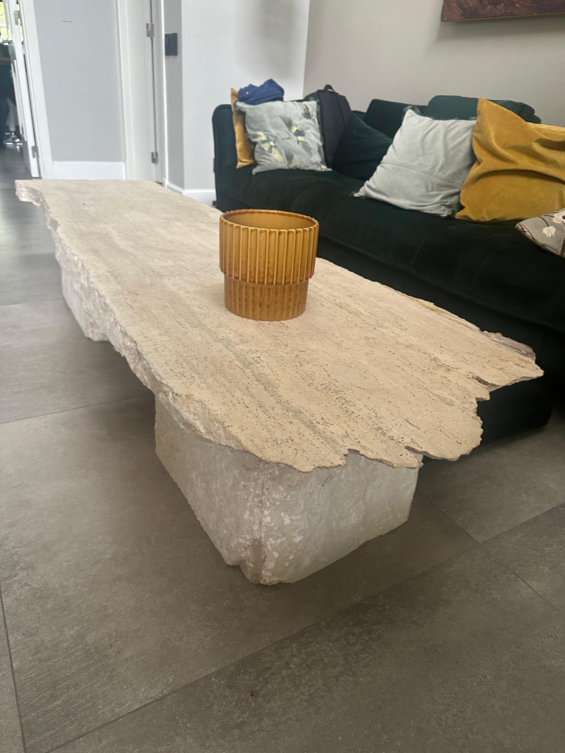 Mesa Chandon — Travertino