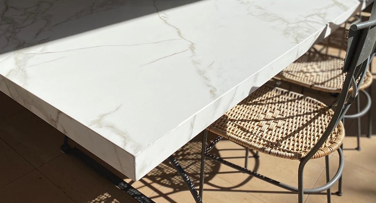 Mesa Neolith Calacatta — Mármol