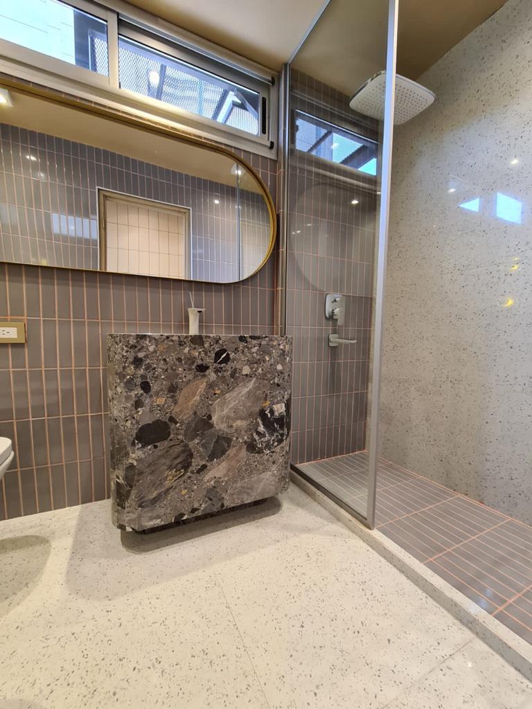 Granito – Piedra Ceppo Toscano — placa entera