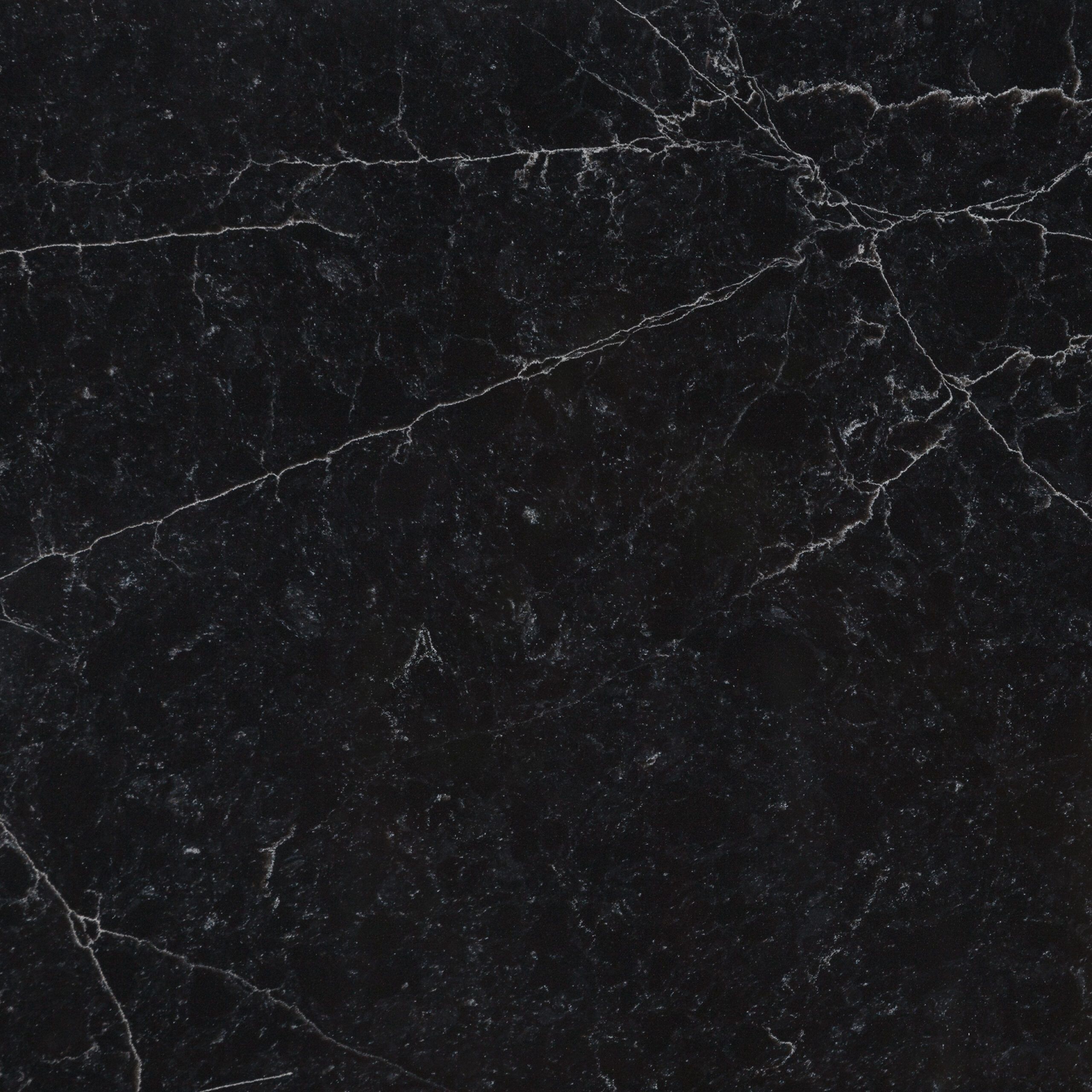Mármol – Negro Marquina — el material en un ambiente