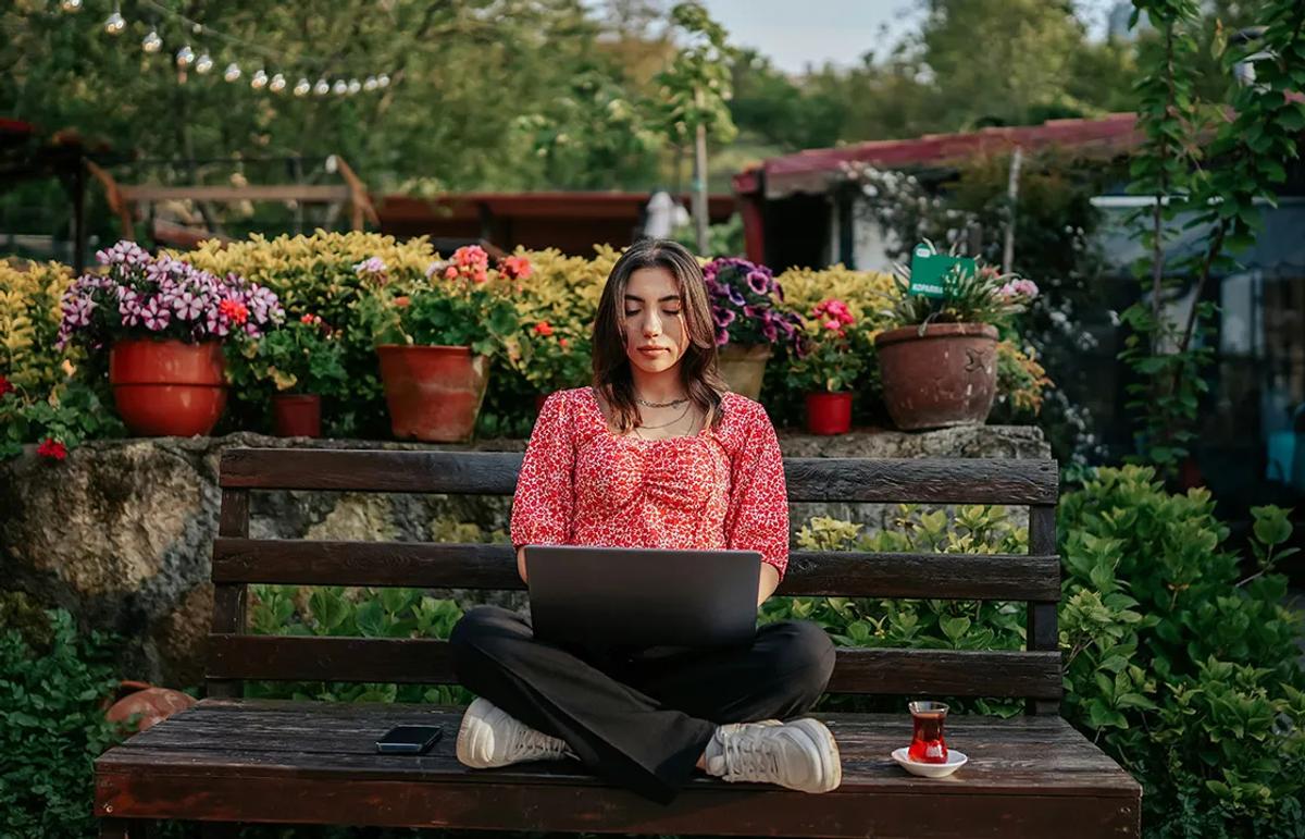 From snail mail to scale — A beginner’s guide to digital transformation for modern businesses