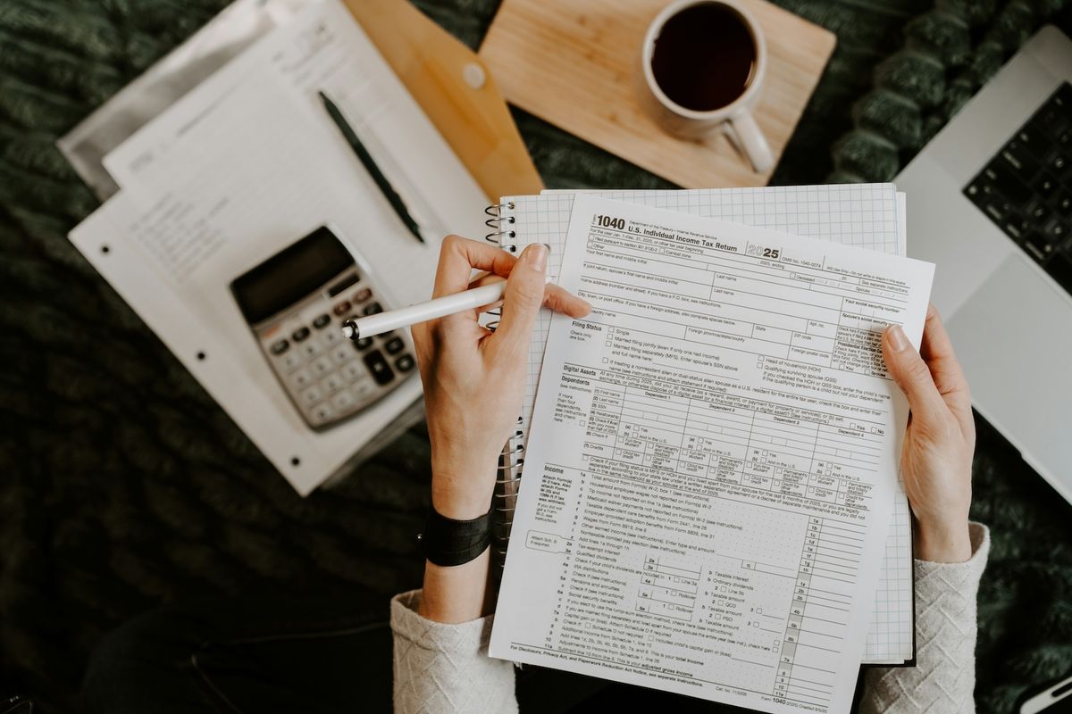 Legal and government documents typically received by a registered agent for an LLC.