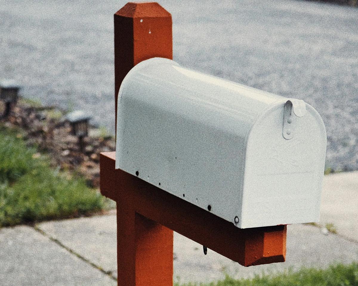 UPS store address alternatives: Better options for your business mail