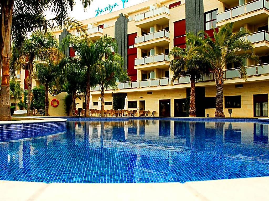 Hotell med pool