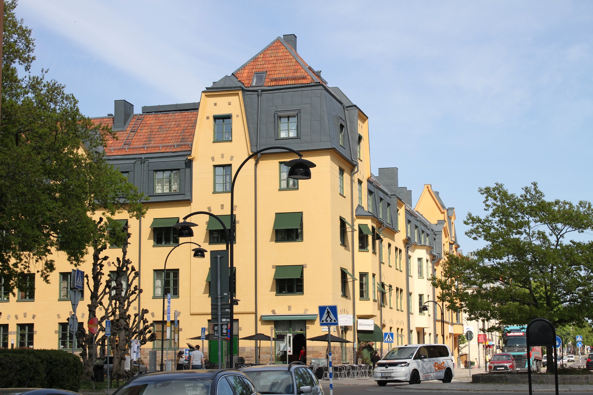 Gult hus Aspudden