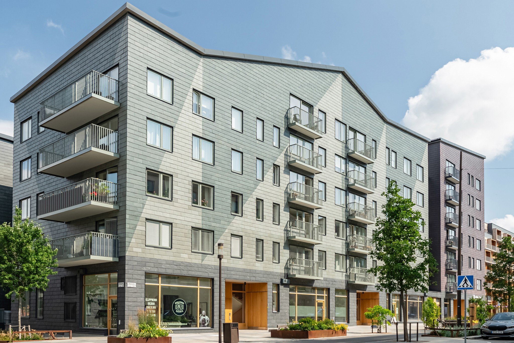 Nybyggt bostadshus med 5 våningar