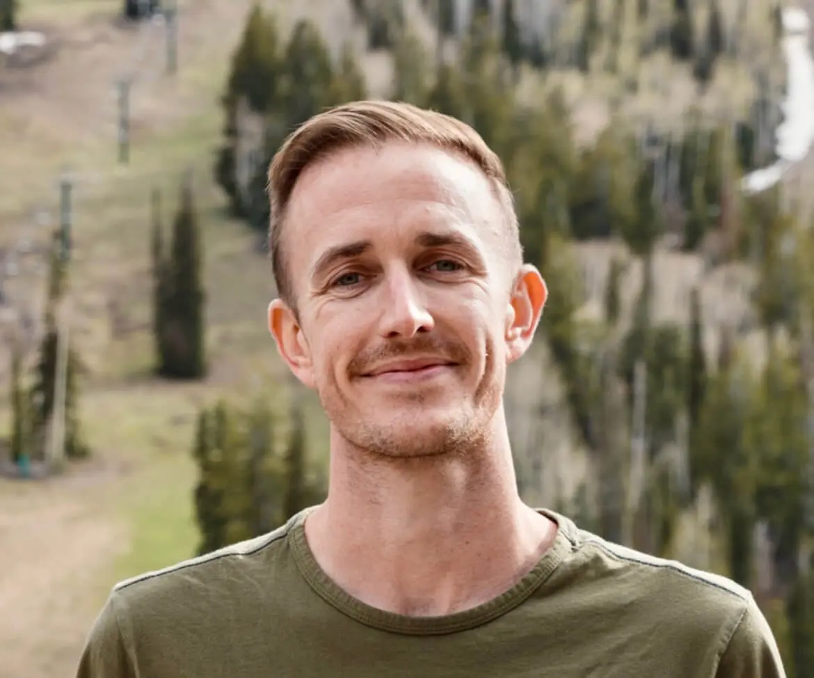 Author Ryan Robinson