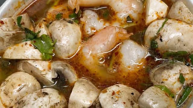 Tom Yum Shrimp (Large)