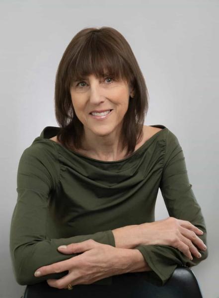 NH #770:  NO TO NUCLEAR - Nuclear Hotseat Hot Story's Linda Pentz Gunter's HOT New Book