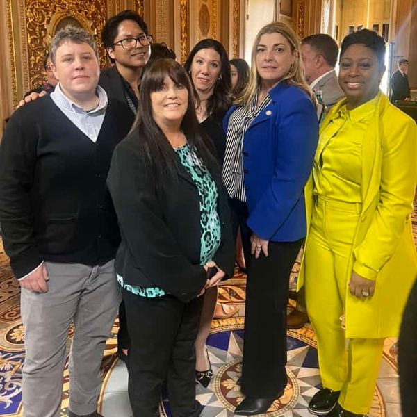 NH #660: RECA LIVES! Dawn Chapman on DC Meetings, Hawley Support for Radiation Exposure Compensation Act