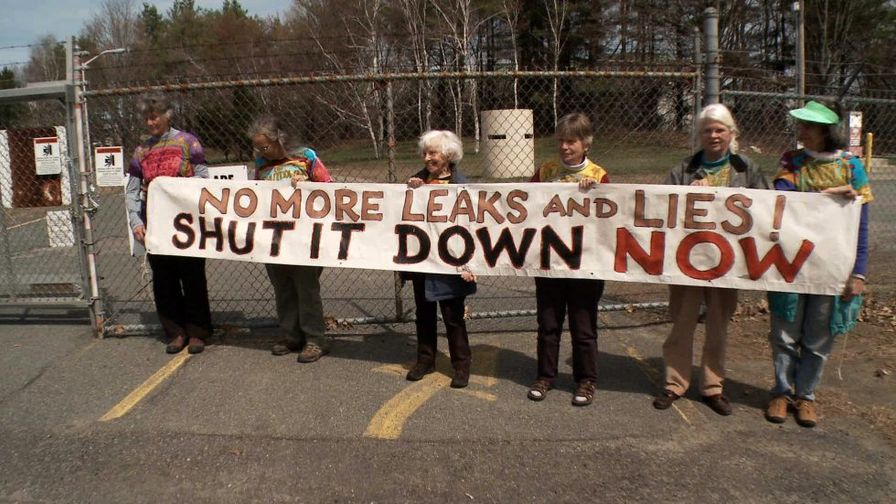 NH #506: Activists Getting Active! Vt. Yankee POWER STRUGGLE film - Robbie Leppzer + Mothers for Peace Rebuts Shameful New Yorker Article - Jane Swanson