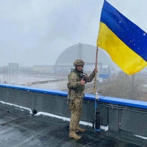 NH #563: Nuclear Ukraine / Chernobyl UPDATE - Radioactive Russians Retreat, Spread Rad-Risks - Tim Deere-Jones