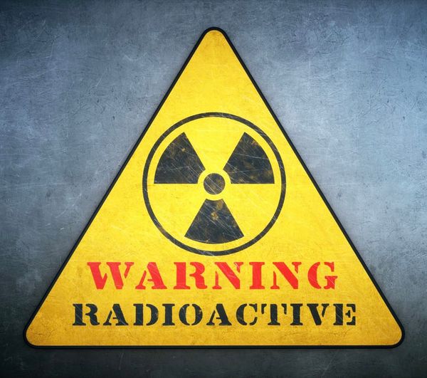 NH #676: The Nuclear Weapons/Nuclear Energy Connection, Costs, Fears - Alfred Meyer of PSR, Dr. Gordon Edwards