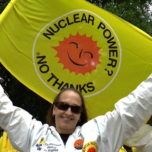 NH #505: Texas Nuclear's Epic Fail + Defund Nuclear Weapons Producers - Erica Gray, Susi Snyder