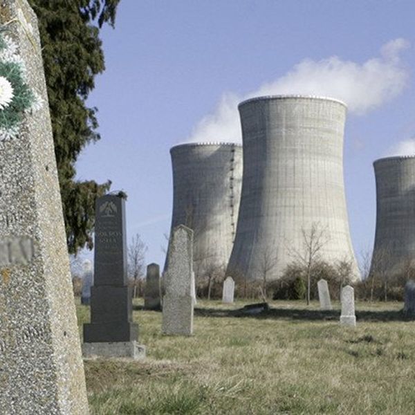 NH #679: Early Xmas for Nukesters - Dangerous ADVANCE Act Guts US Nuclear Oversight, Protections - Diane D'Arrigo