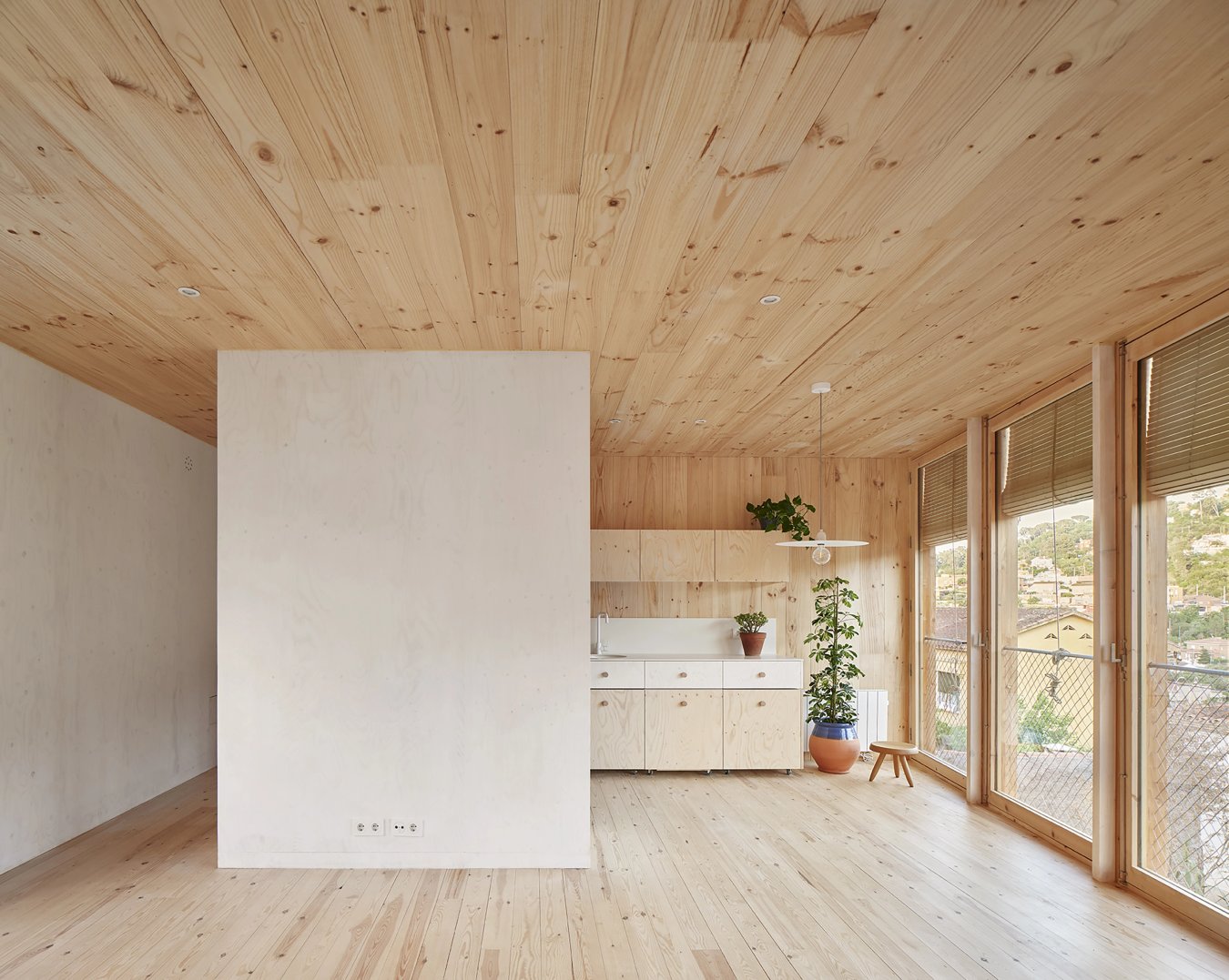 AGORA VALLS27 17 ret