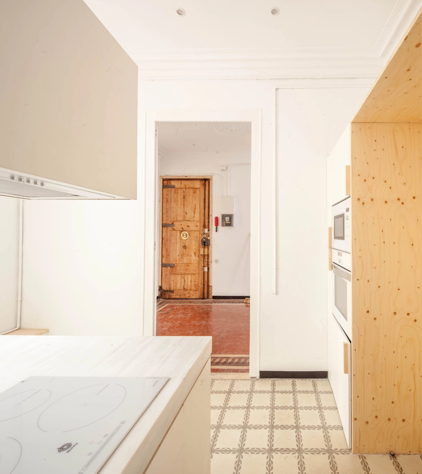 b5e784ac-f1f3-4b1c-b6f2-8752ef1cae74