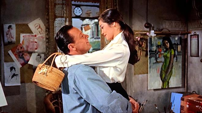 William Holden y Nancy Kwan en "El Mundo de Suzy Wong"